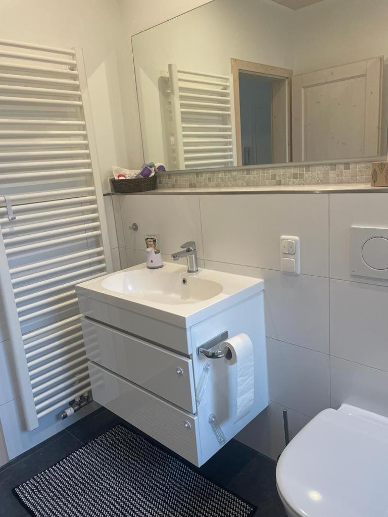 Zimmer Frei 4 Wiesbaden Exteriér fotografie